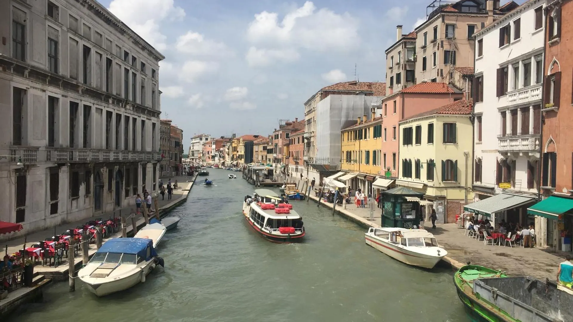 Bella Meimei Venice Apartment