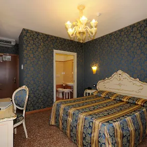 Il Mercante Di Venedik